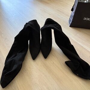 Knee high boots black suede